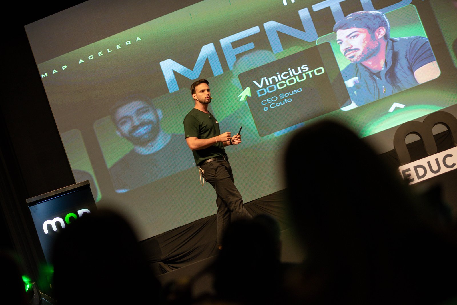 Pedro Spinelli no palco