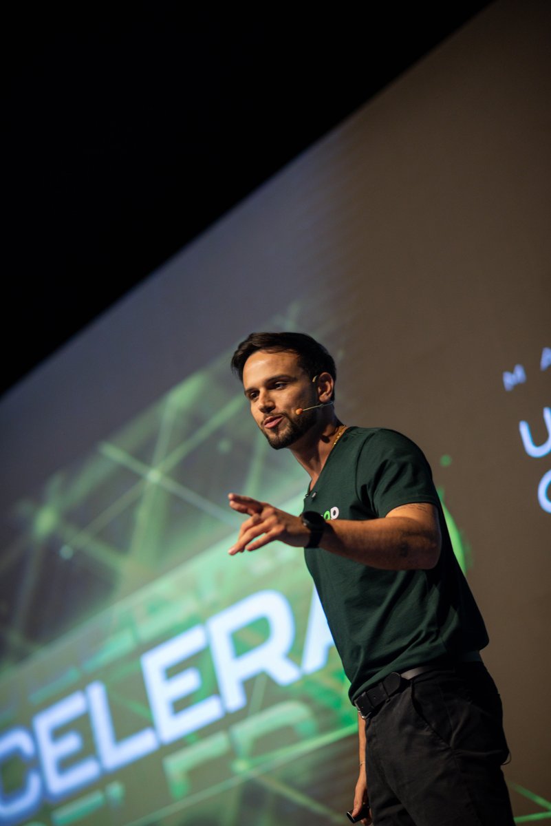 Pedro Spinelli durante palestra